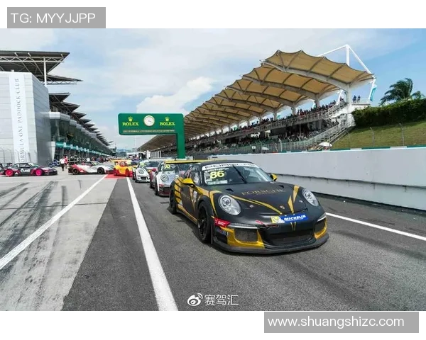 北京羽毛球队在世界锦标赛积分榜中以90分稳居第一名彰显实力与团队合作精神