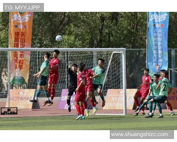 中学足球球衣设计与选购指南助力校园足球运动发展与学生团队精神培养