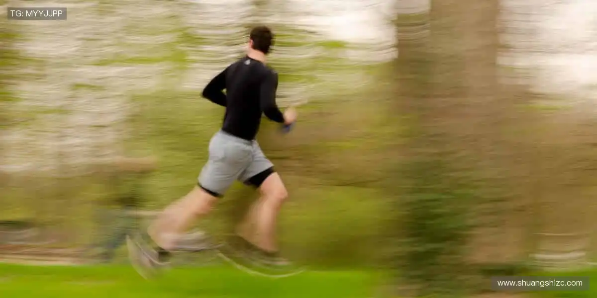 📱实时直播，比分秒报！💻随时随地，不错过每一个燃爆瞬间！